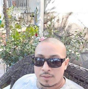 Meet your Posher, Moises